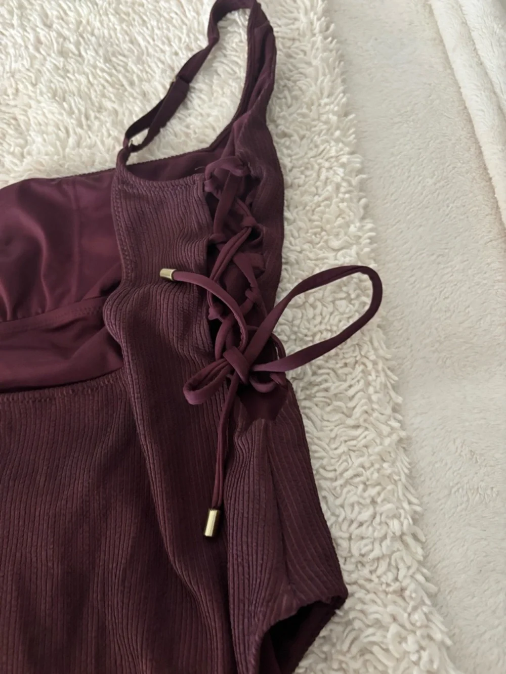 Sanctuary Ribbed One-Piece Swimsuit in Deep Plum